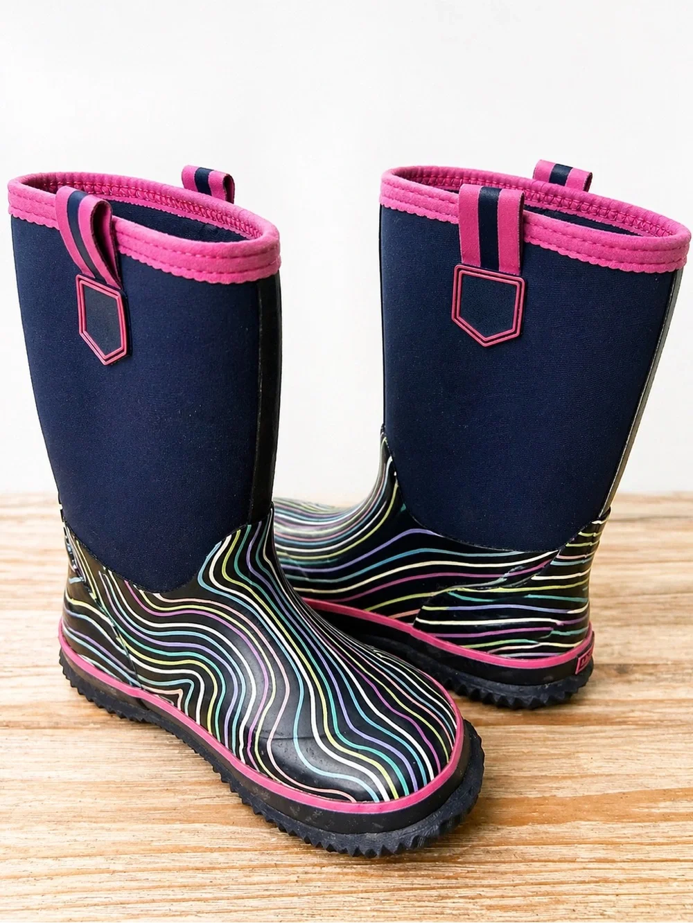 Lands’ End Girls - Kids Rainbow Stripe Waterproof Navy Pink Rain Boots Size 13
